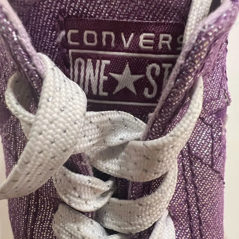 CONVERSE ONE STAR PURPLE GLITTER,  SILVER SPECKLED STRINGS SNEAKERS  INFANTS 6